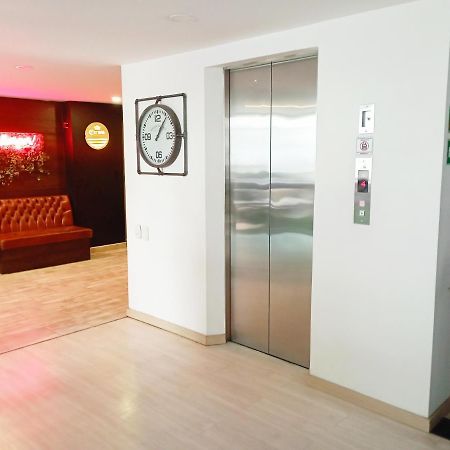 Beautiful & Comfortable Apartment In Laureles Medellín Eksteriør bilde
